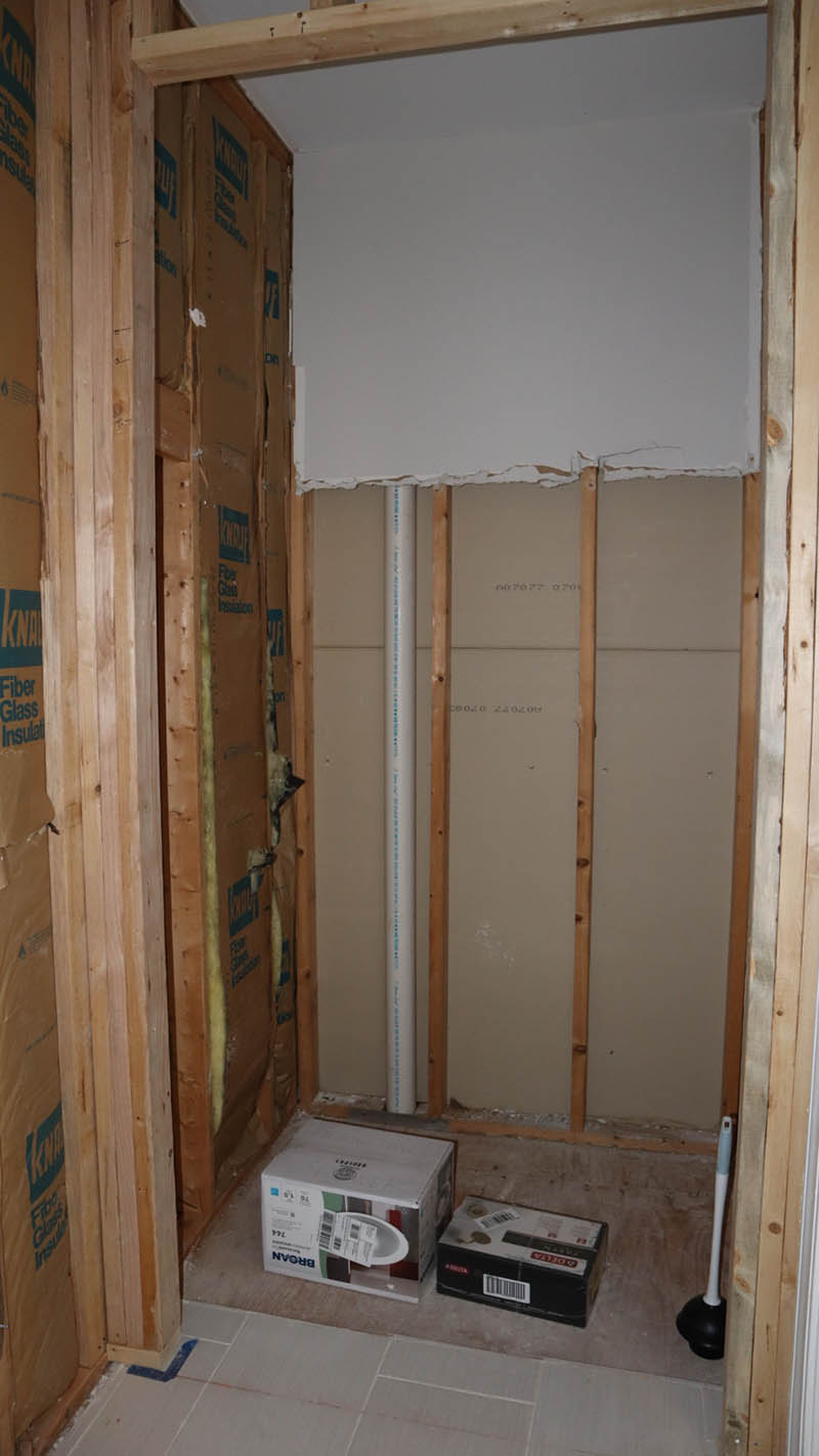 Bathroom tile renovation before